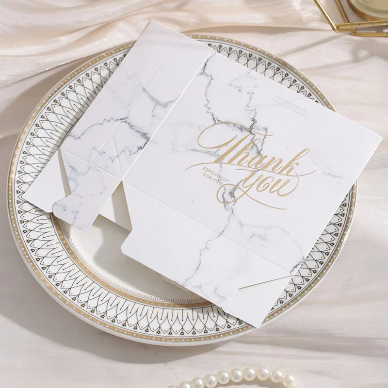 Thank You Gift Bags Ribbon Bow Pardboard Paper Tote Gift Bags with Handles Shopping Party Wedding Party Birthday Retail Bags.